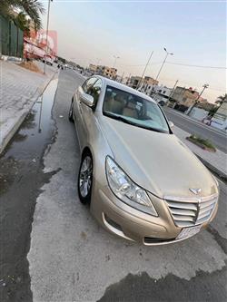 هیوندای جێنسس